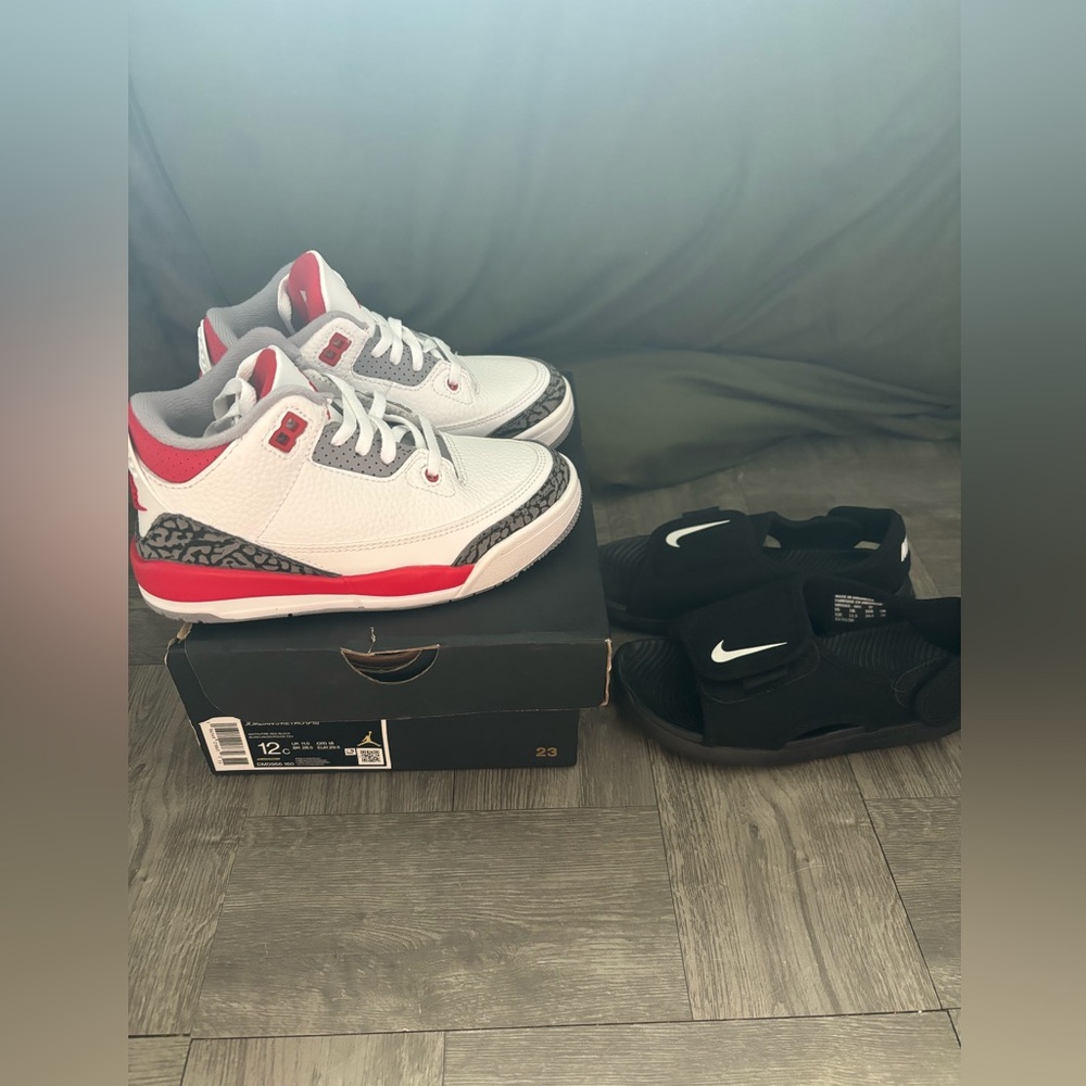Jordan fire red retro 3